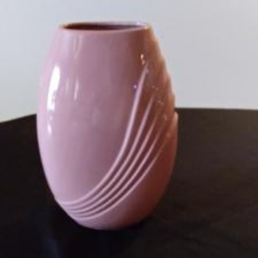 Vintage Dusty Rose  Art Deco Vase - Picture 4 of 4